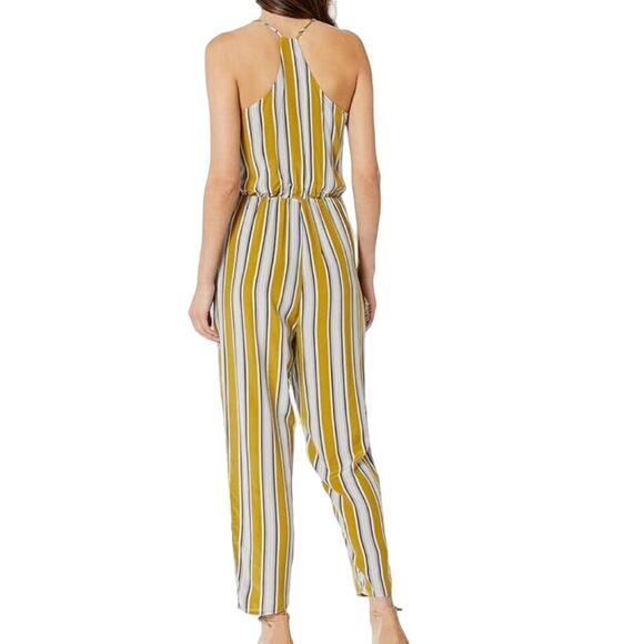 ASTR the Label V-Neck Wrap Top Jumpsuit S Moss Green Sleeveless Wrap Beach NWT - Picture 4 of 15